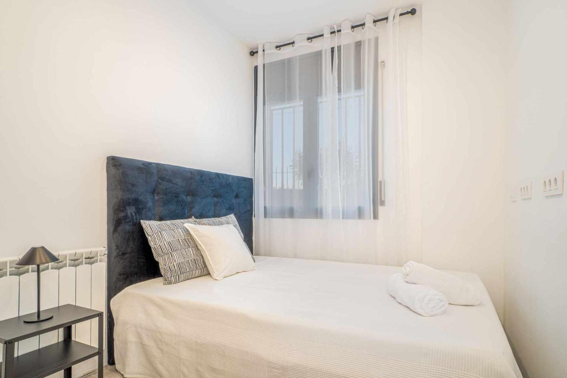Jouvacations Domenec Figueres (Girona)