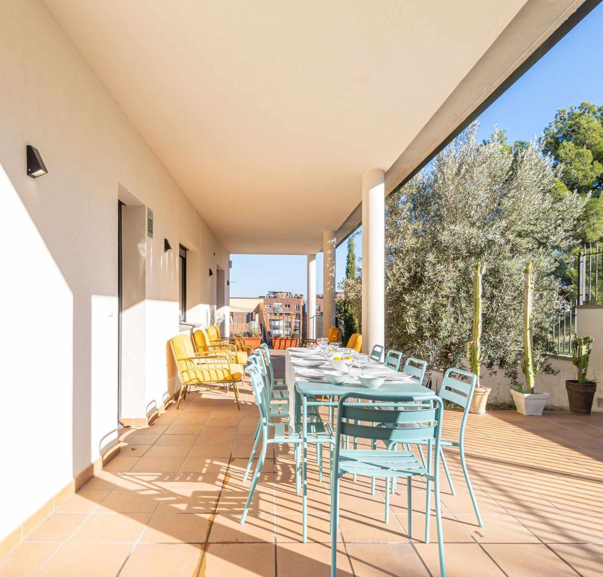 Jouvacations Domenec Figueres (Girona)